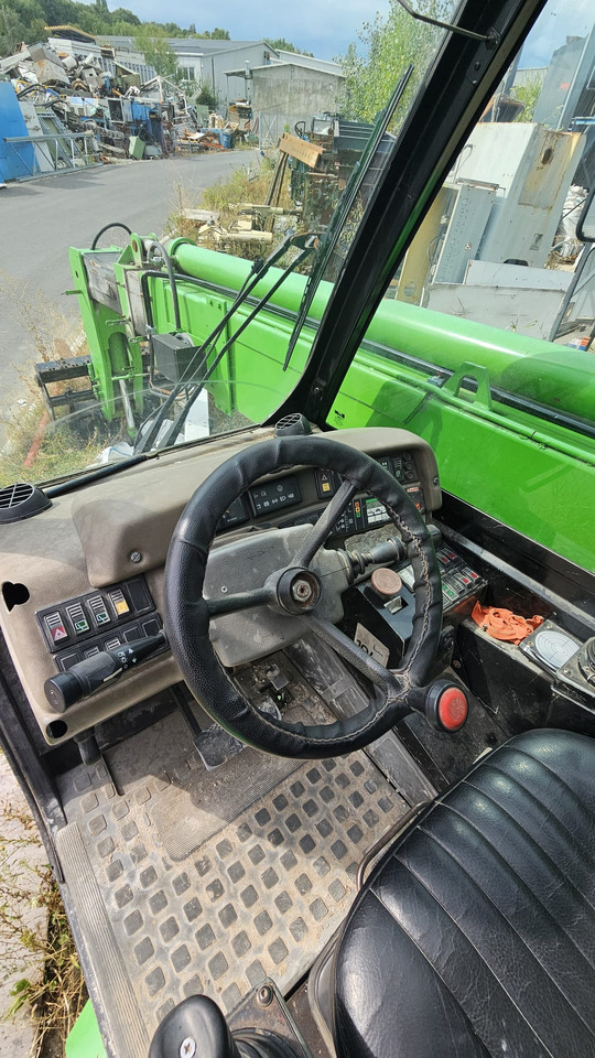 Manitou MRT 1432 Rotating Telehandler - Empilhador telescópico: foto 3 Manitou MRT 1432 Rotating Telehandler - Empilhador telescópico: foto 3