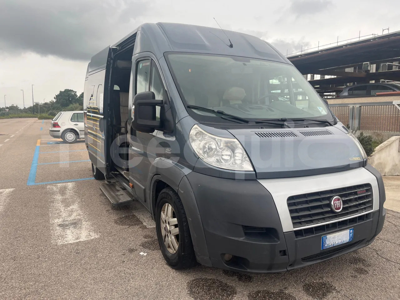 Fiat Ducato - Micro-ônibus, Furgão de passageiros: foto 1 Fiat Ducato - Micro-ônibus, Furgão de passageiros: foto 1