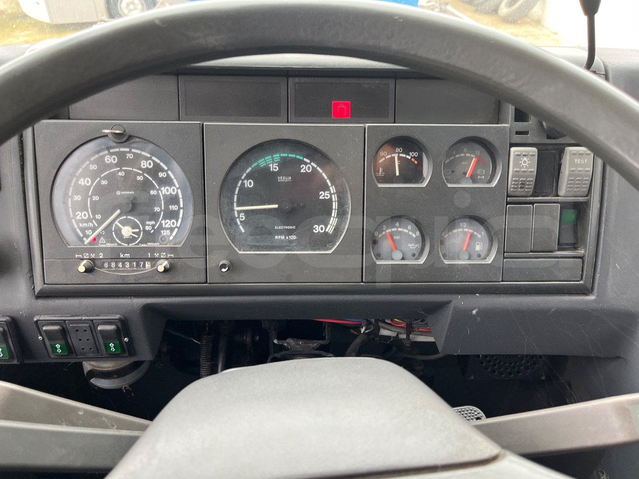 Irisbus 397E.12 - Ônibus suburbano: foto 3 Irisbus 397E.12 - Ônibus suburbano: foto 3