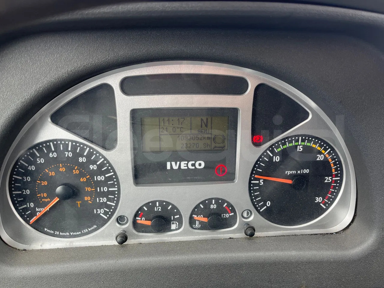 Irisbus New Domino - Autocarro: foto 3 Irisbus New Domino - Autocarro: foto 3