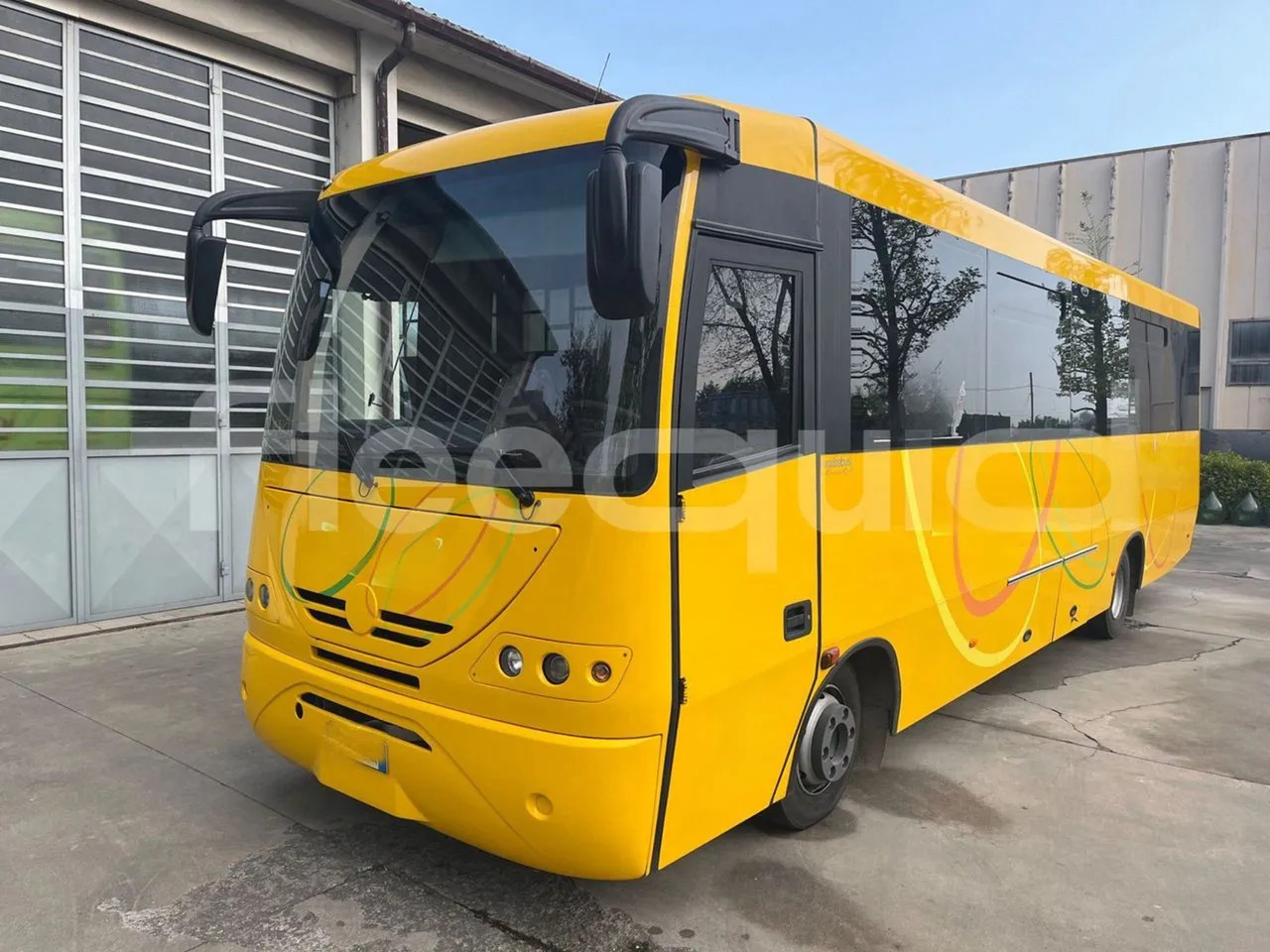 Iveco 100/E4 - Autocarro escolar: foto 4 Iveco 100/E4 - Autocarro escolar: foto 4