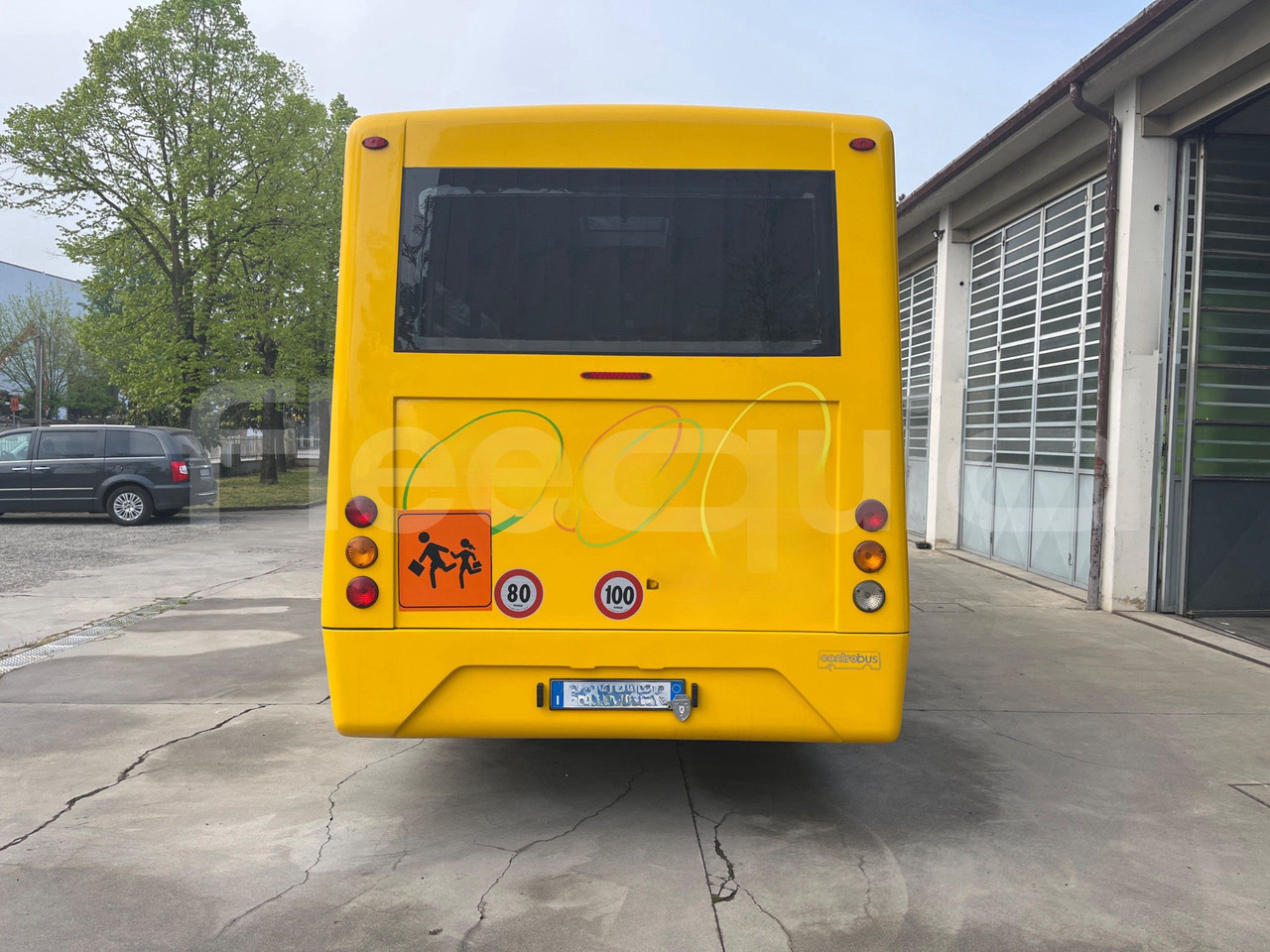 Iveco 100/E4 - Autocarro escolar: foto 5 Iveco 100/E4 - Autocarro escolar: foto 5