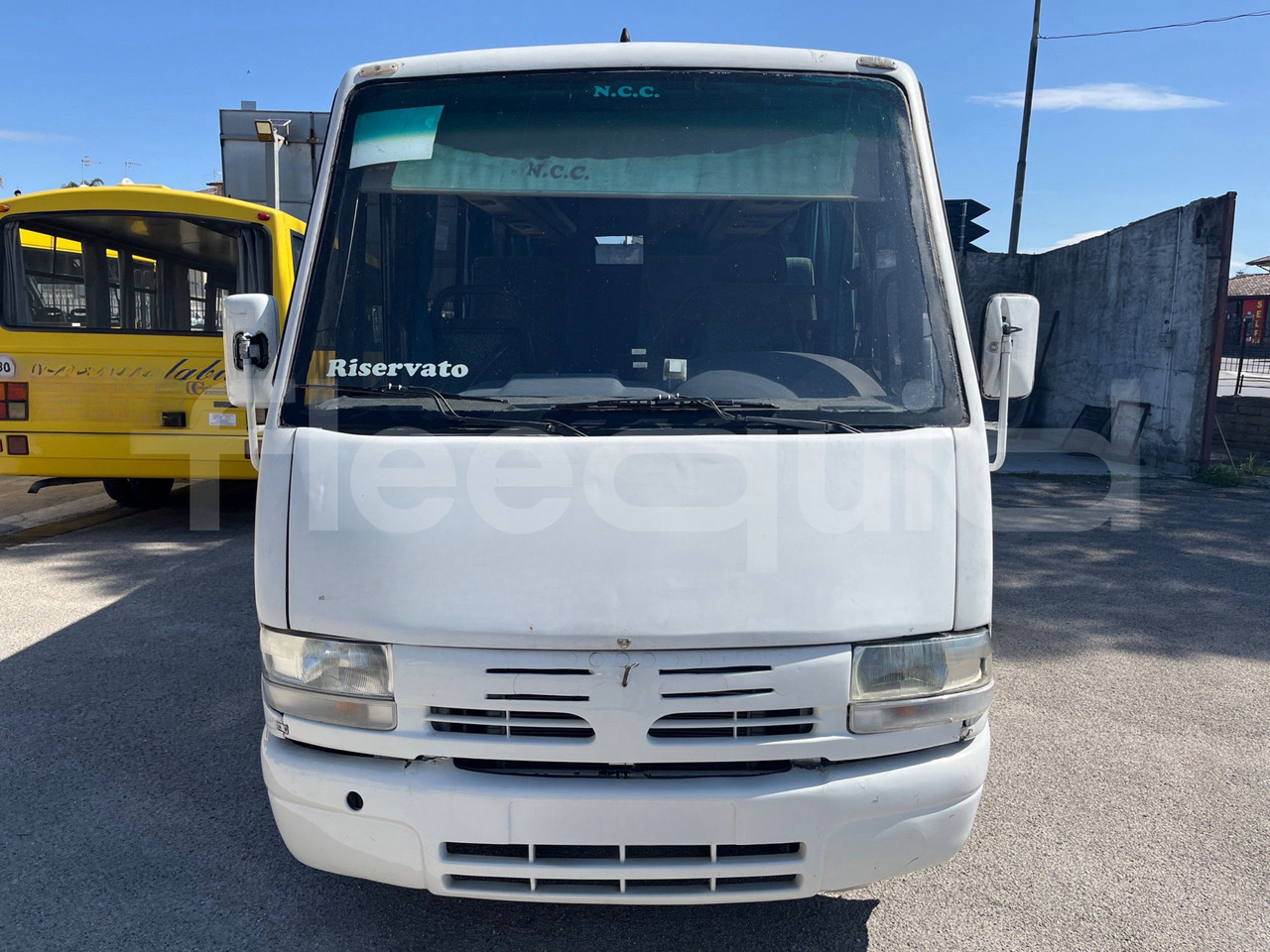 Iveco 59E12 - Micro-ônibus, Furgão de passageiros: foto 2 Iveco 59E12 - Micro-ônibus, Furgão de passageiros: foto 2