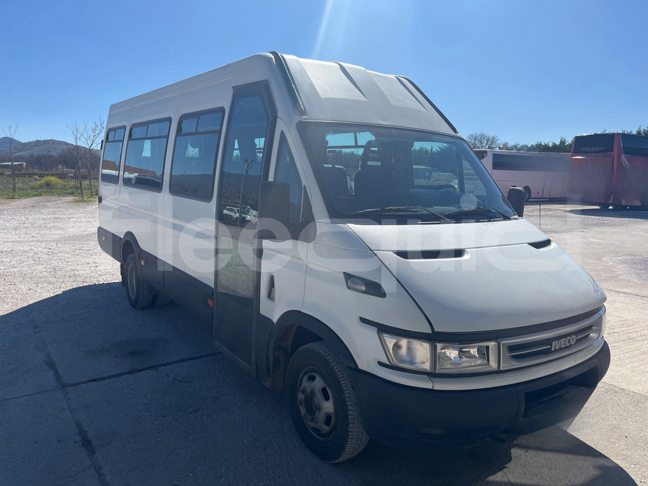 Iveco A50 - Micro-ônibus, Furgão de passageiros: foto 1 Iveco A50 - Micro-ônibus, Furgão de passageiros: foto 1