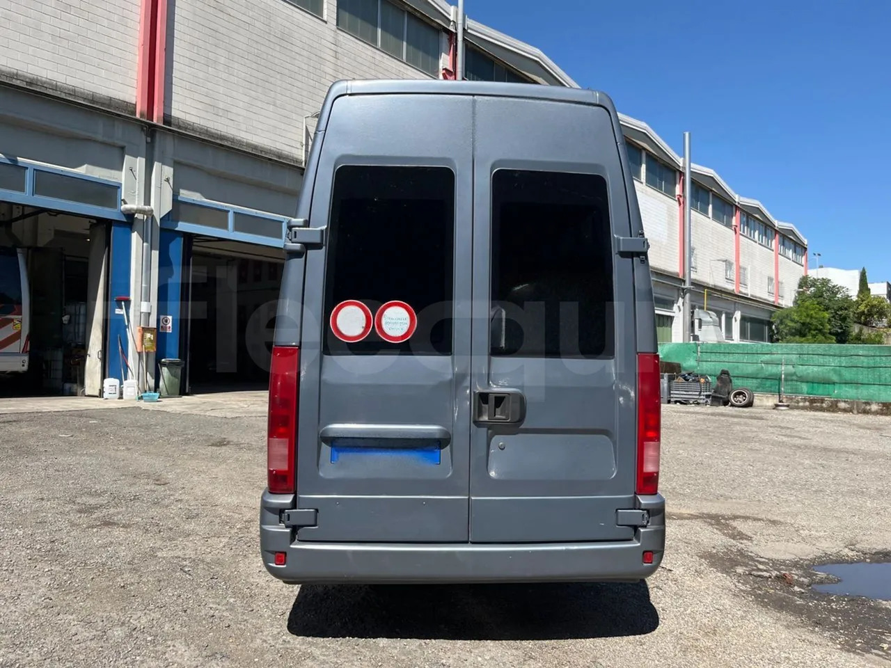 Iveco Daily - Micro-ônibus, Furgão de passageiros: foto 5 Iveco Daily - Micro-ônibus, Furgão de passageiros: foto 5