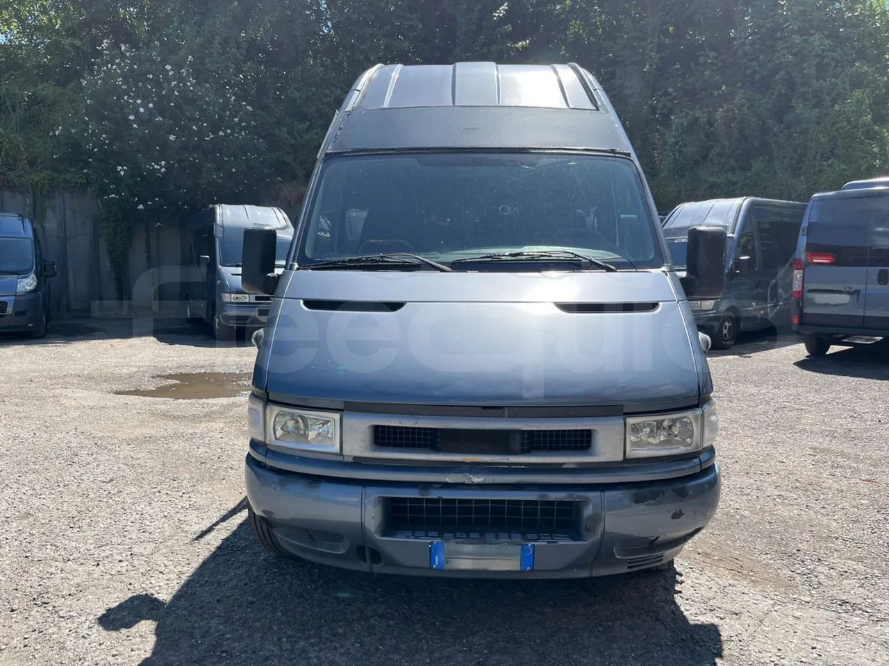 Iveco Daily - Micro-ônibus, Furgão de passageiros: foto 2 Iveco Daily - Micro-ônibus, Furgão de passageiros: foto 2