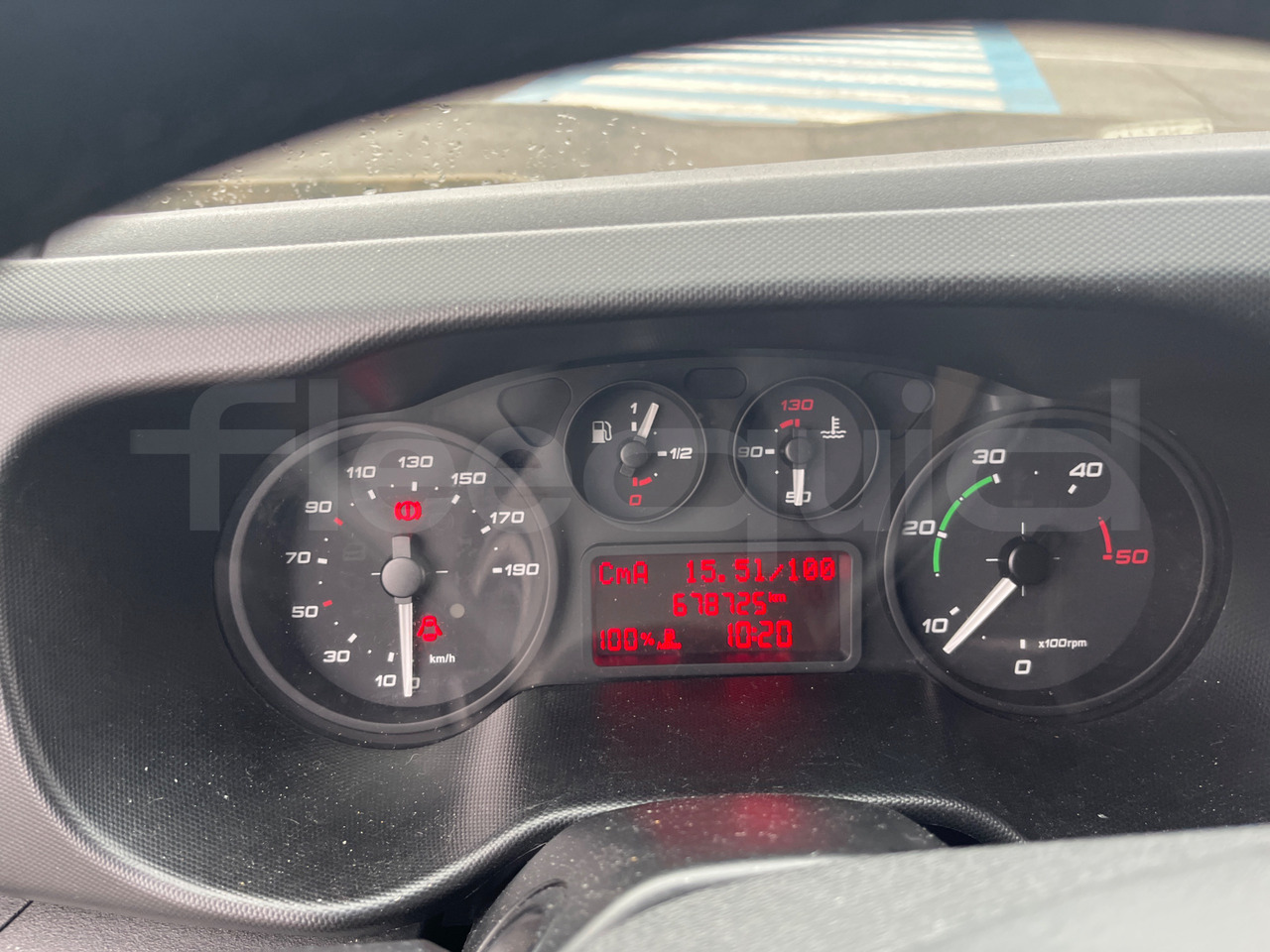 Iveco Daily - Ônibus suburbano: foto 3 Iveco Daily - Ônibus suburbano: foto 3