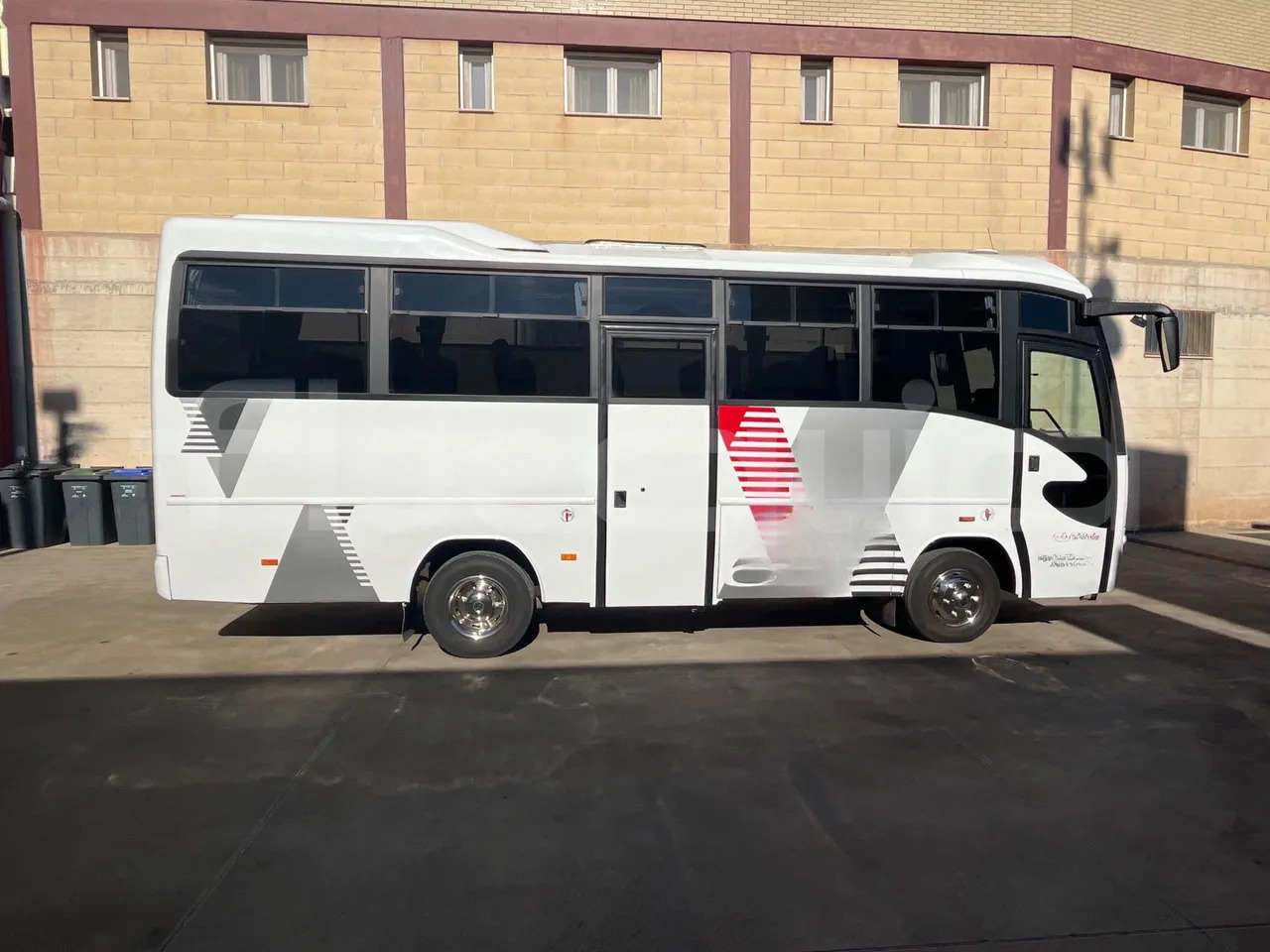 Autocarro Iveco E24: foto 12