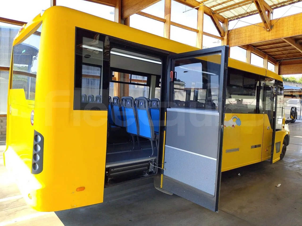 Autocarro escolar Iveco Indcar: foto 10