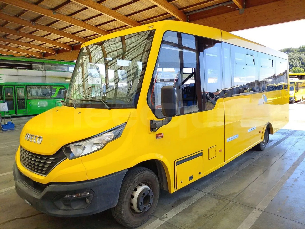 Iveco Indcar - Autocarro escolar: foto 4 Iveco Indcar - Autocarro escolar: foto 4