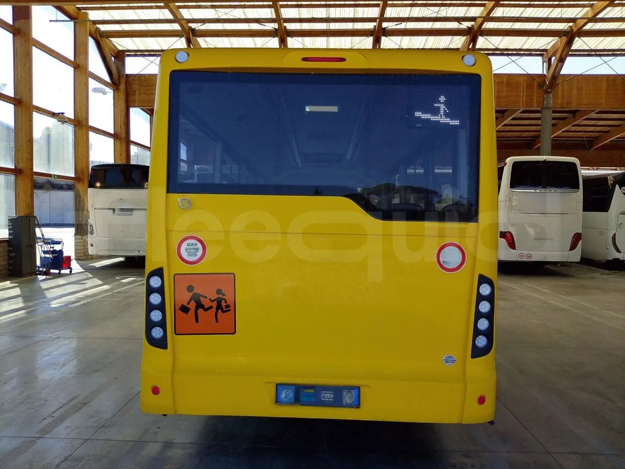 Iveco Indcar - Autocarro escolar: foto 4 Iveco Indcar - Autocarro escolar: foto 4