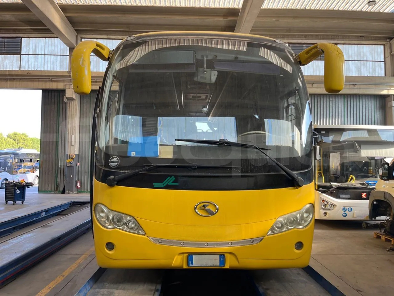 King Long XMQ6800 - Autocarro escolar: foto 2 King Long XMQ6800 - Autocarro escolar: foto 2