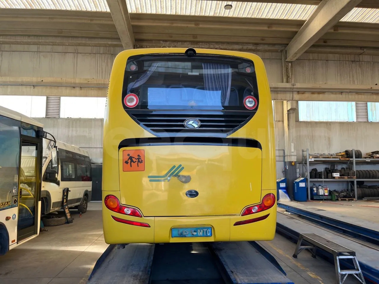 King Long XMQ6800 - Autocarro escolar: foto 5 King Long XMQ6800 - Autocarro escolar: foto 5