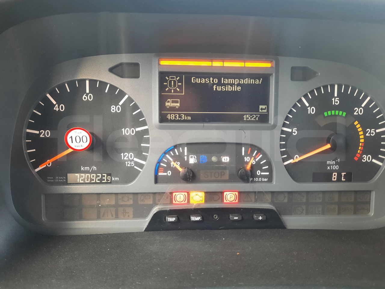 Mercedes-Benz MB1022 - Autocarro: foto 3 Mercedes-Benz MB1022 - Autocarro: foto 3