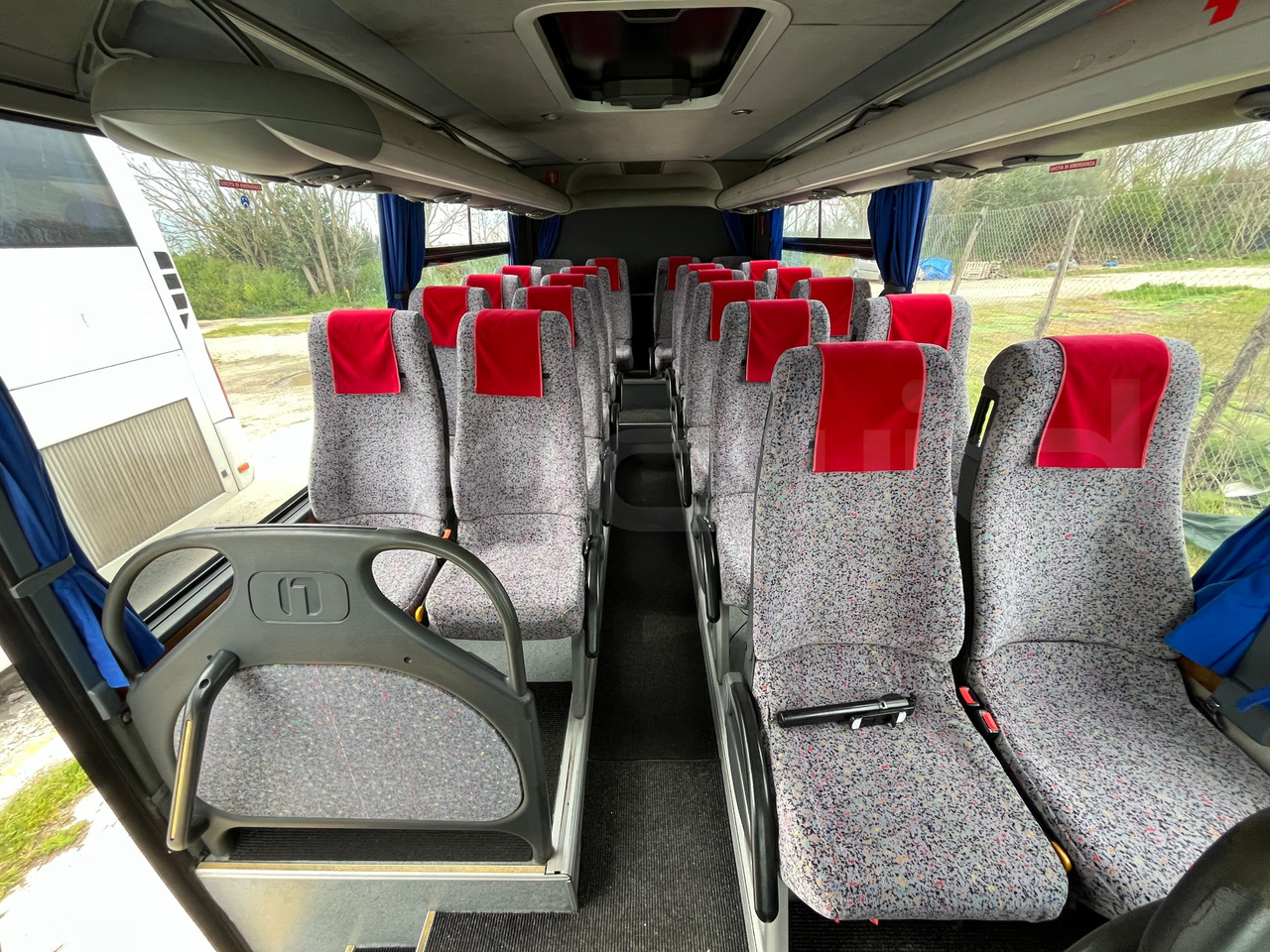 Micro-ônibus, Furgão de passageiros Mercedes-Benz Sprinter: foto 15