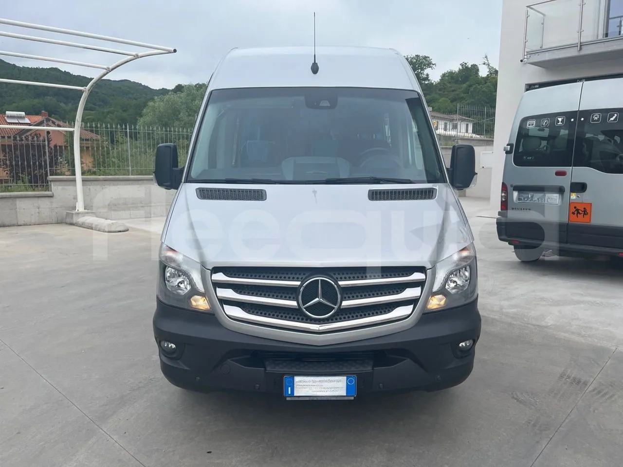 Mercedes-Benz Sprinter - Micro-ônibus, Furgão de passageiros: foto 2 Mercedes-Benz Sprinter - Micro-ônibus, Furgão de passageiros: foto 2