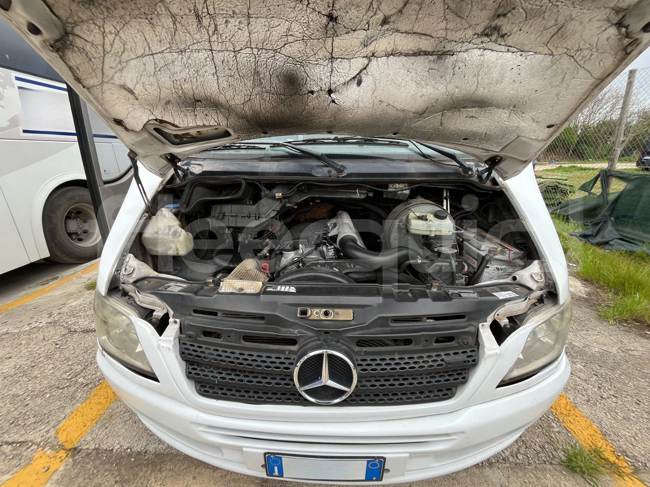 Micro-ônibus, Furgão de passageiros Mercedes-Benz Sprinter: foto 8