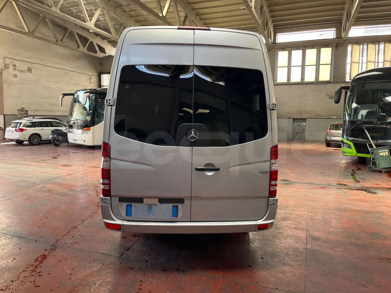 Mercedes-Benz Sprinter - Micro-ônibus, Furgão de passageiros: foto 5 Mercedes-Benz Sprinter - Micro-ônibus, Furgão de passageiros: foto 5