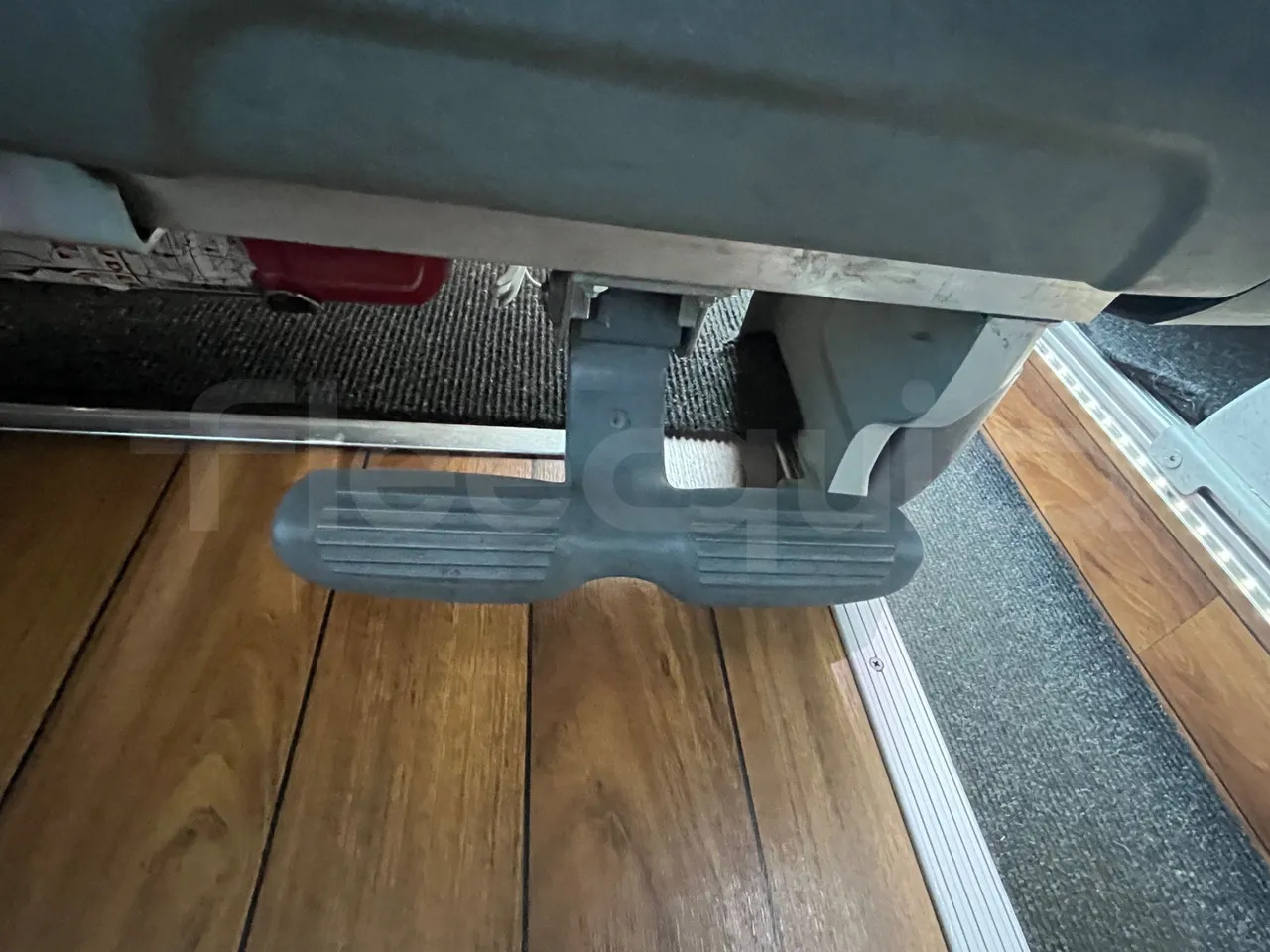 Micro-ônibus, Furgão de passageiros Mercedes-Benz Sprinter: foto 28