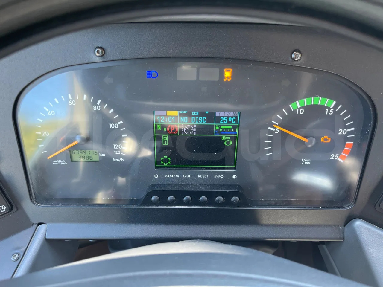 Mercedes-Benz Tourismo - Autocarro: foto 3 Mercedes-Benz Tourismo - Autocarro: foto 3