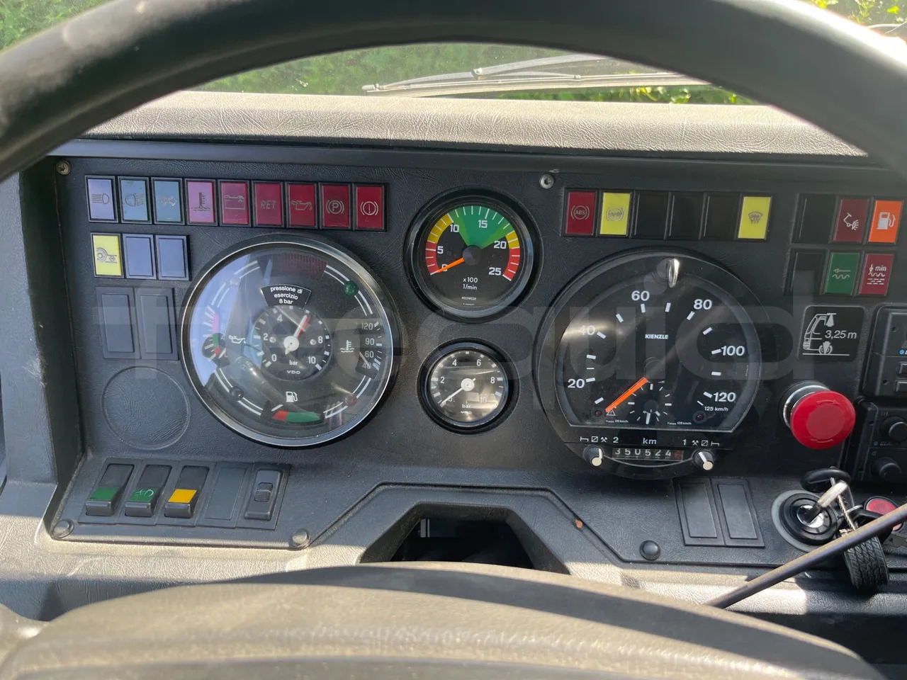 Setra S210 - Autocarro: foto 3 Setra S210 - Autocarro: foto 3