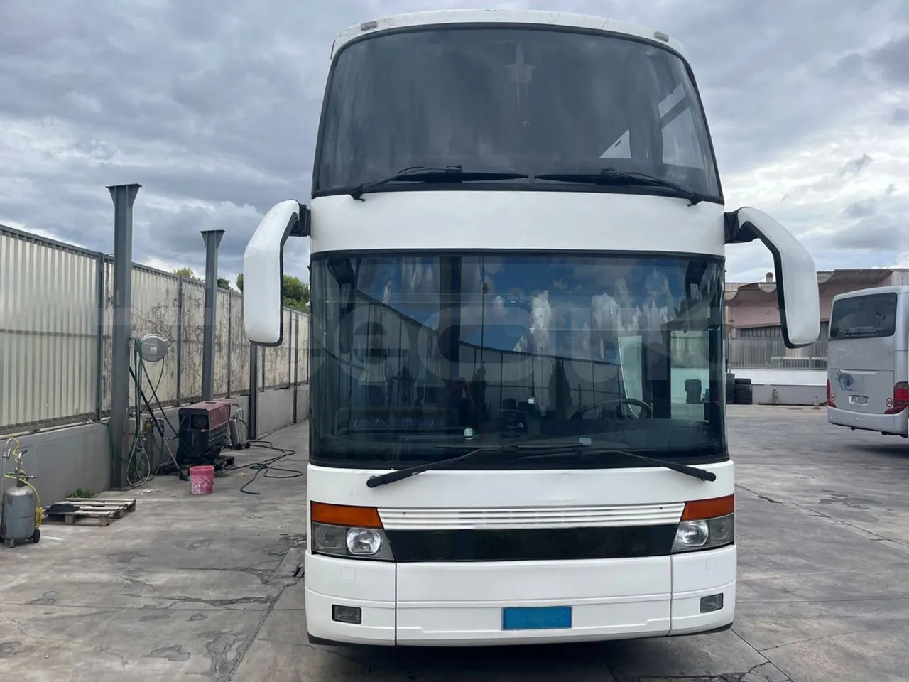Setra S328 - Ônibus panorâmico: foto 2 Setra S328 - Ônibus panorâmico: foto 2