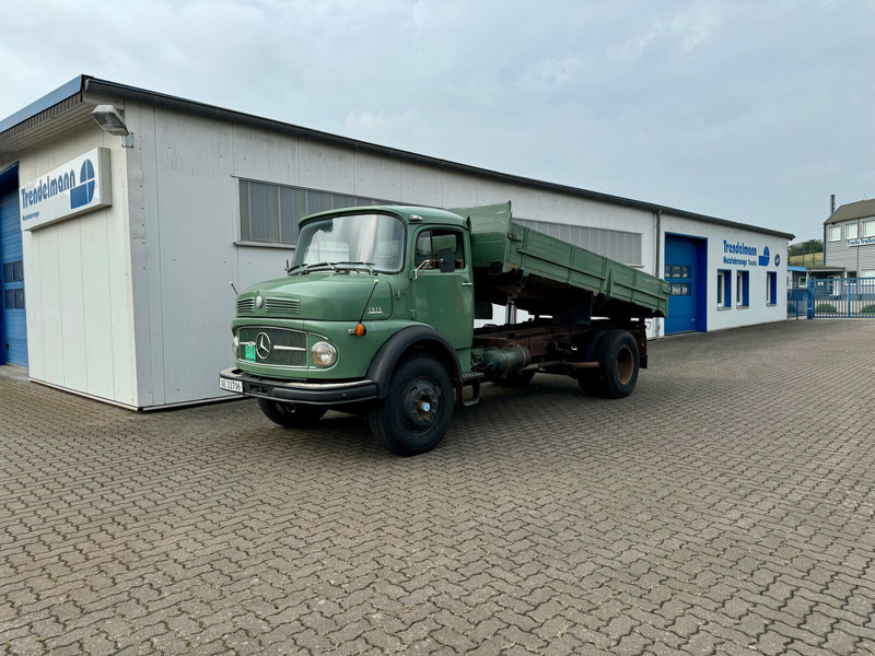 Mercedes-Benz LK 1313 Haubenwagen Oldtimer 3 Wischer hohe Scheibe - Caminhão basculante: foto 2 Mercedes-Benz LK 1313 Haubenwagen Oldtimer 3 Wischer hohe Scheibe - Caminhão basculante: foto 2