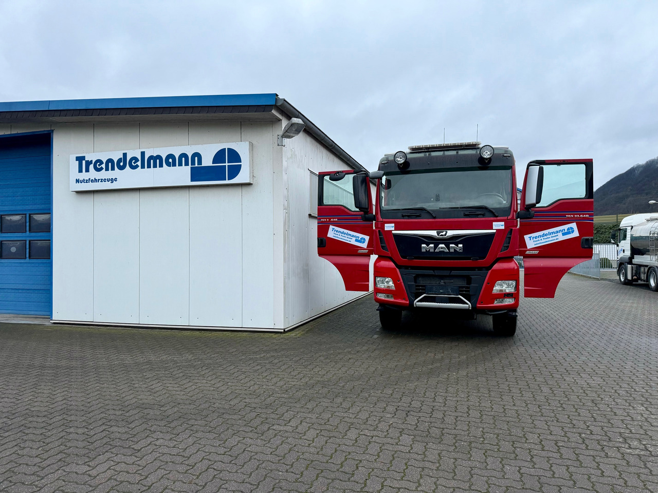 MAN TGS 33.640 6x4 Kipphydraulic-Retarder - Tractor: foto 3 MAN TGS 33.640 6x4 Kipphydraulic-Retarder - Tractor: foto 3