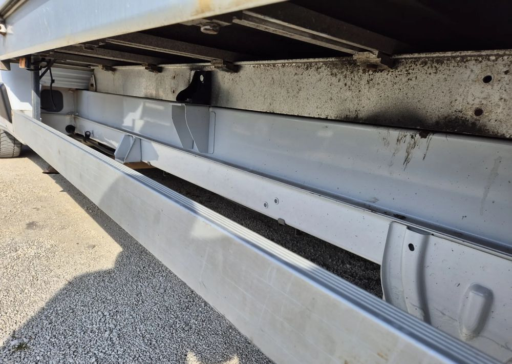 Fiat Ducato 2.3 130KM Maxi Plandeka - Furgão caixa aberta: foto 5 Fiat Ducato 2.3 130KM Maxi Plandeka - Furgão caixa aberta: foto 5