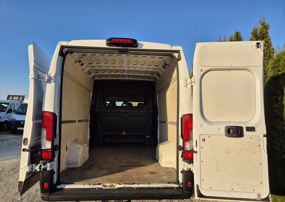 Fiat Ducato 2.3 150KM Brygadówka Maxi L4h2 - Carrinha cabine dupla: foto 4 Fiat Ducato 2.3 150KM Brygadówka Maxi L4h2 - Carrinha cabine dupla: foto 4