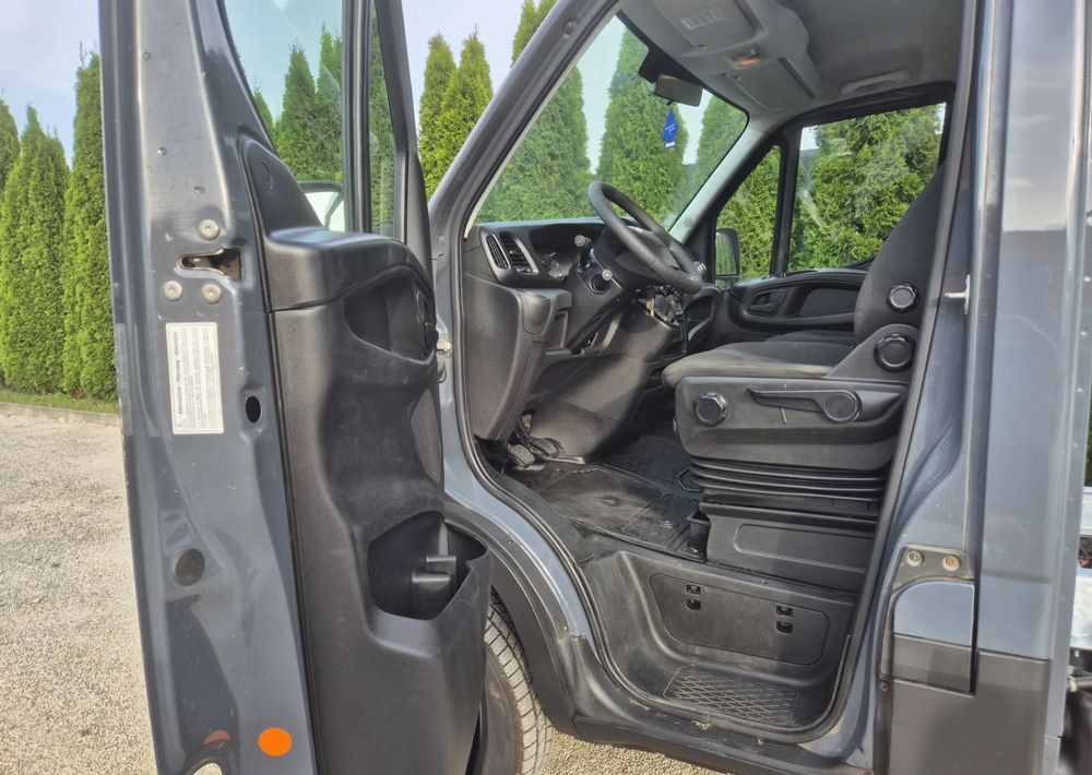 Iveco 35C15 3.0 150KM - Furgão basculante: foto 5 Iveco 35C15 3.0 150KM - Furgão basculante: foto 5