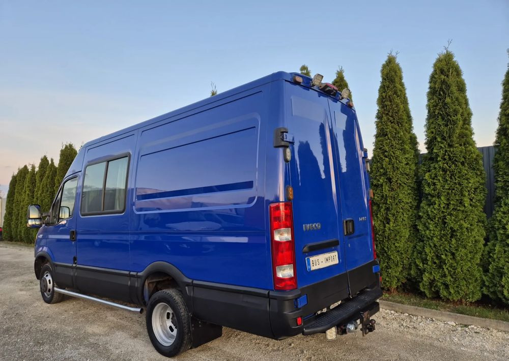 Iveco 35C17/ 3.0 170KM/ - Carrinha cabine dupla: foto 3 Iveco 35C17/ 3.0 170KM/ - Carrinha cabine dupla: foto 3