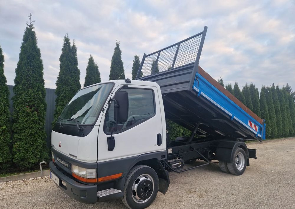 Mitsubishi Canter 3.0 130KM Zwykła Pompa - Furgão basculante: foto 2 Mitsubishi Canter 3.0 130KM Zwykła Pompa - Furgão basculante: foto 2