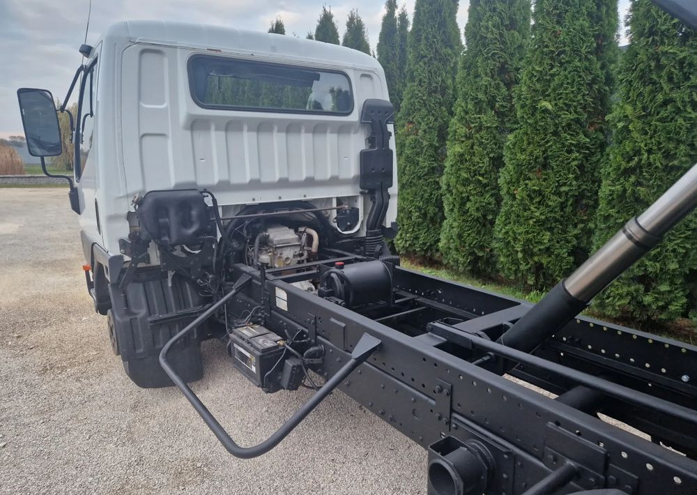 Mitsubishi Canter 3.0 130KM Zwykła Pompa - Furgão basculante: foto 5 Mitsubishi Canter 3.0 130KM Zwykła Pompa - Furgão basculante: foto 5