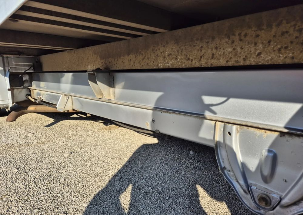 Peugeot Boxer 3.0 180KM - Carrinha de contentor: foto 4 Peugeot Boxer 3.0 180KM - Carrinha de contentor: foto 4