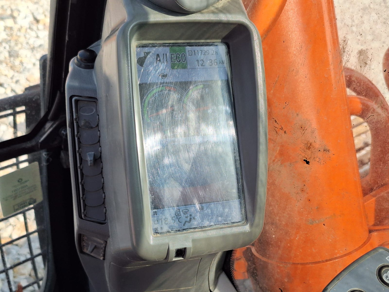 Escavadora de rastos HITACHI ZX 300 LCH-5A: foto 19