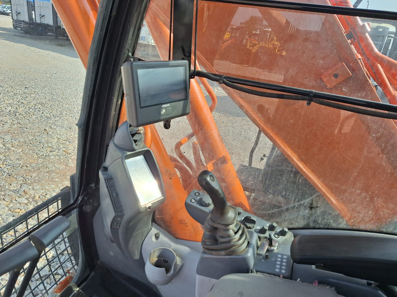 Escavadora de rastos HITACHI ZX 300 LCH-5A: foto 17