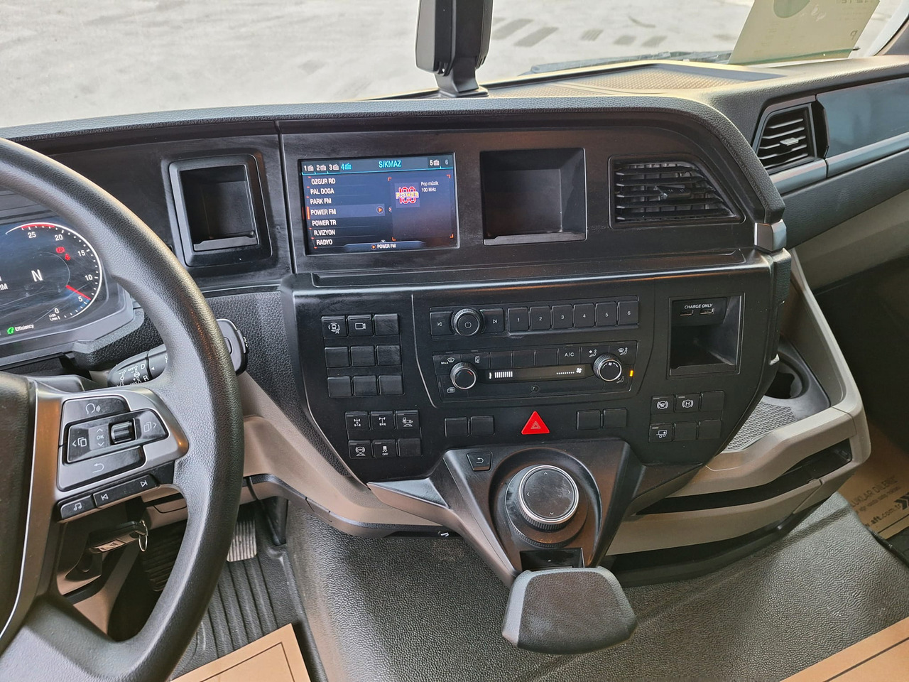 Locação de MAN TGS 41.440 MAN TGS 41.440: foto 11 Locação de MAN TGS 41.440 MAN TGS 41.440: foto 11