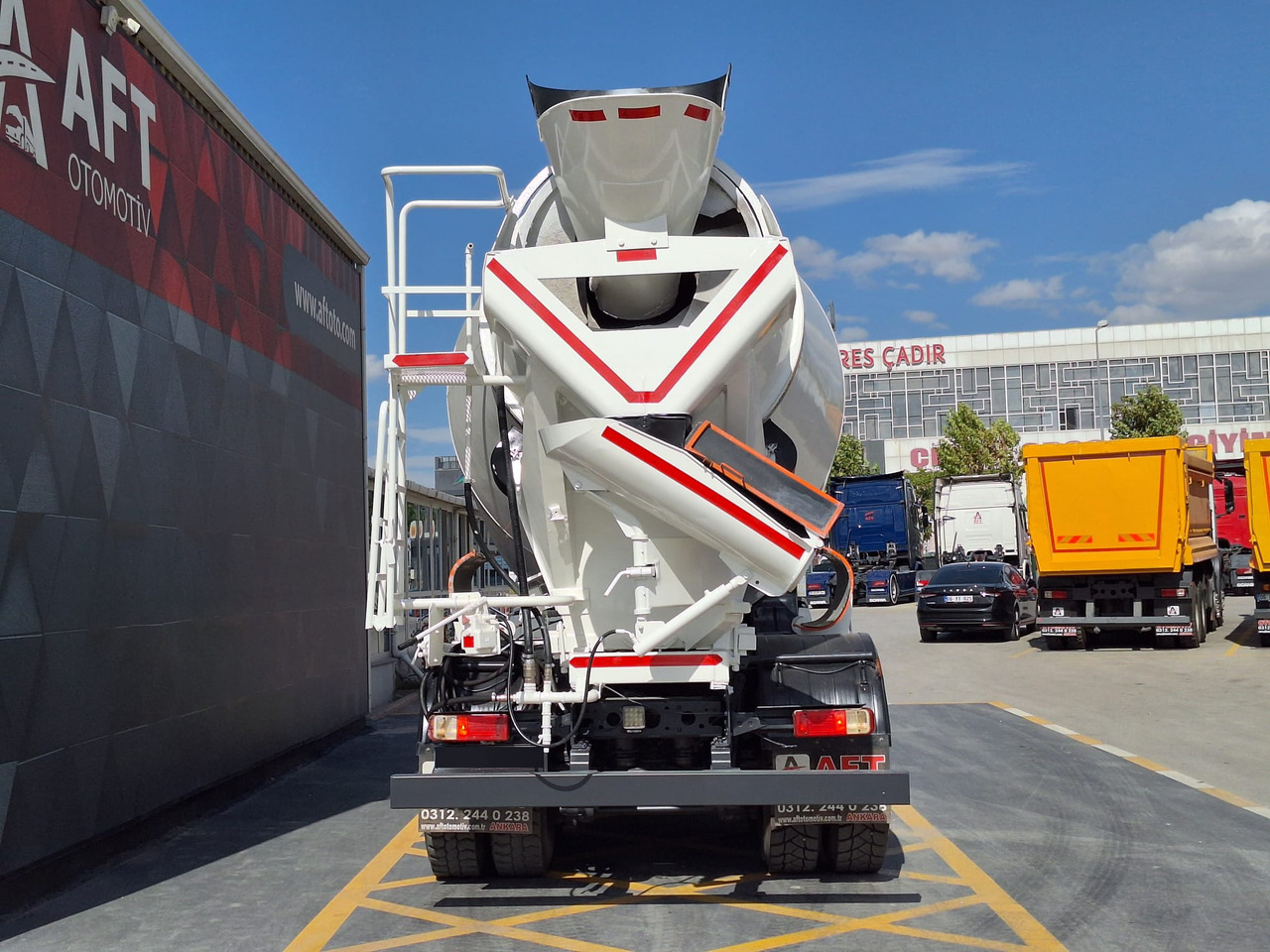 Caminhão betoneira MERCEDES-BENZ AXOR 3028: foto 7