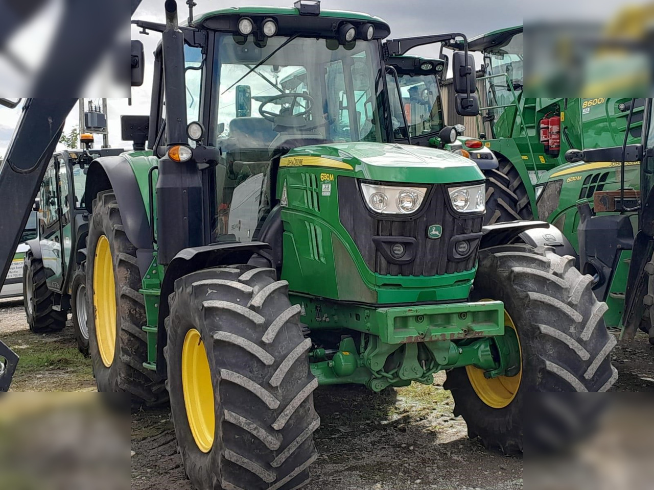 2018 JOHN DEERE 6130M - Trator: foto 2 2018 JOHN DEERE 6130M - Trator: foto 2