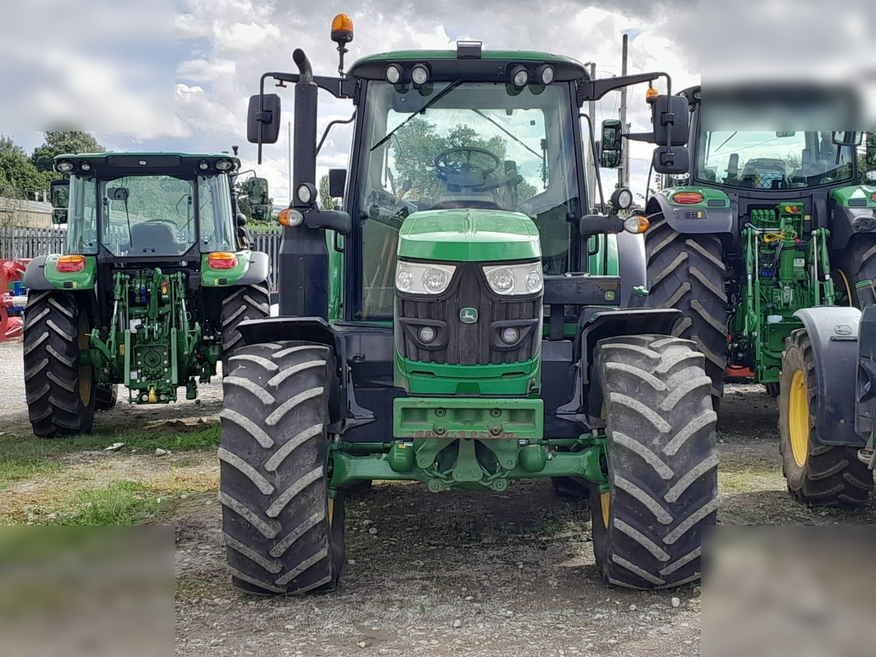 2018 JOHN DEERE 6130M - Trator: foto 3 2018 JOHN DEERE 6130M - Trator: foto 3