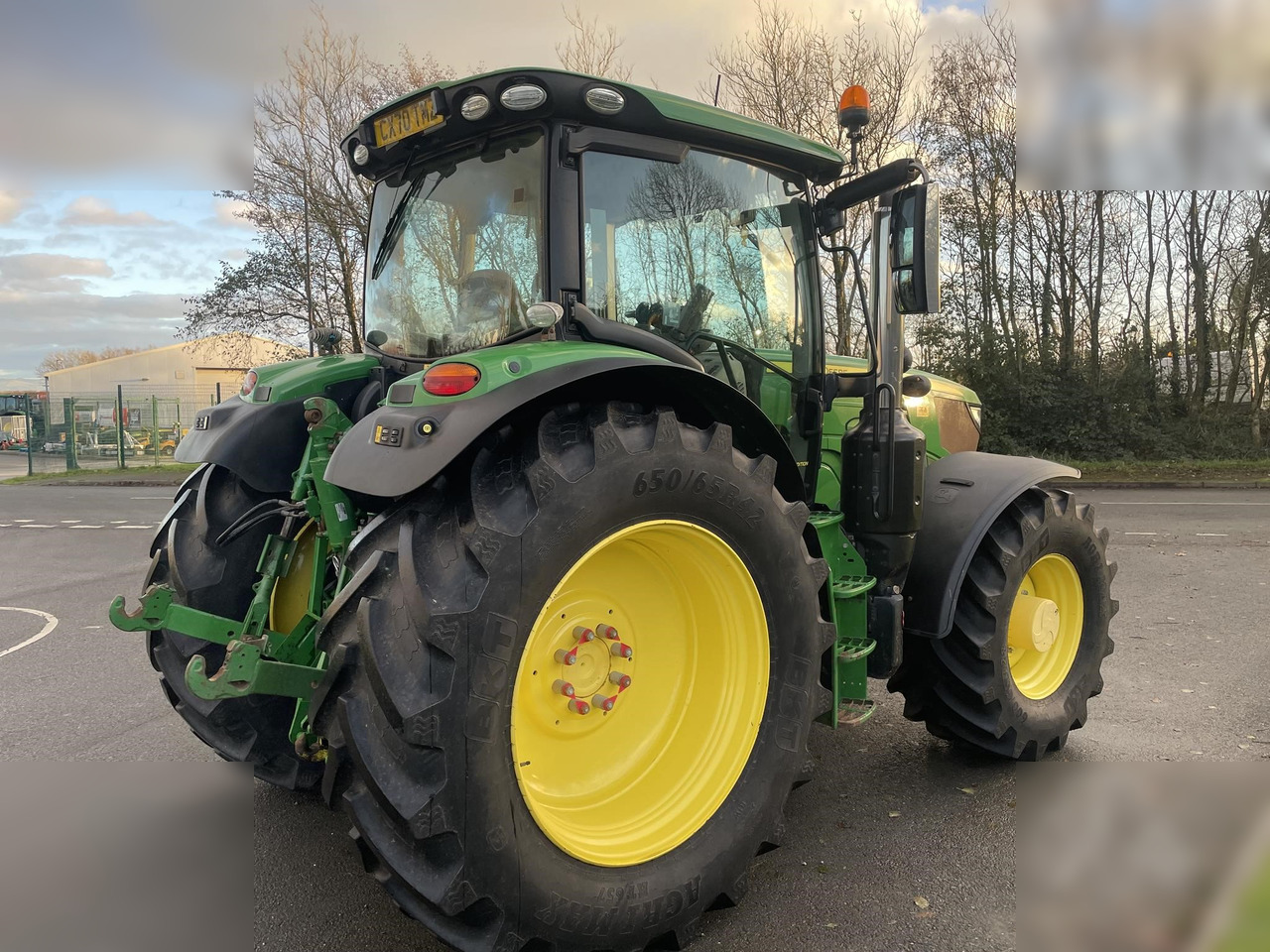 2020 JOHN DEERE 6155R - Trator: foto 5 2020 JOHN DEERE 6155R - Trator: foto 5