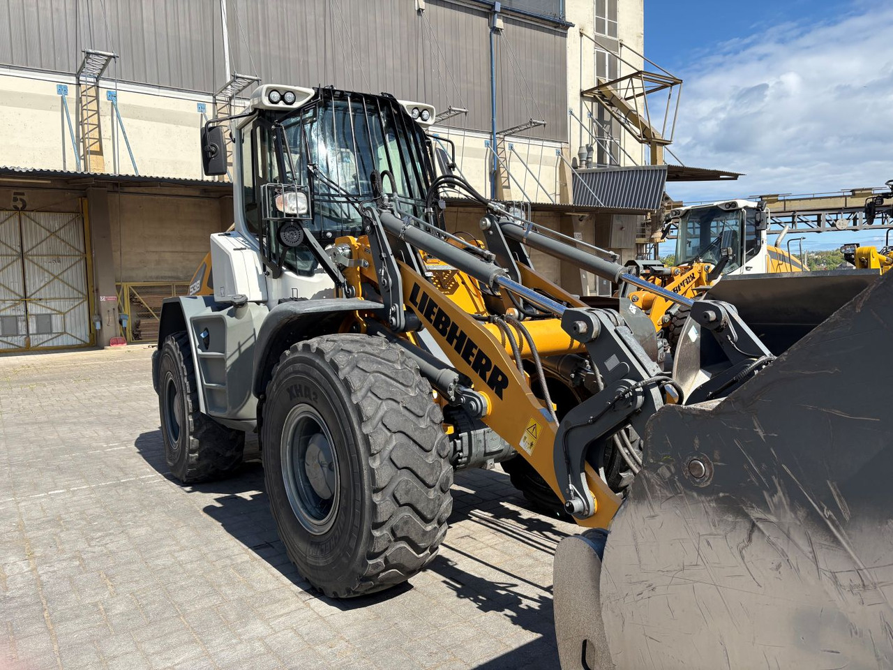 LIEBHERR L538 - Carregadeira de rodas: foto 4 LIEBHERR L538 - Carregadeira de rodas: foto 4