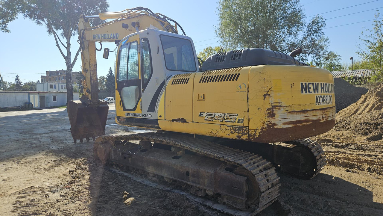 NEW HOLLAND E 245 B - Escavadora de rastos: foto 5 NEW HOLLAND E 245 B - Escavadora de rastos: foto 5