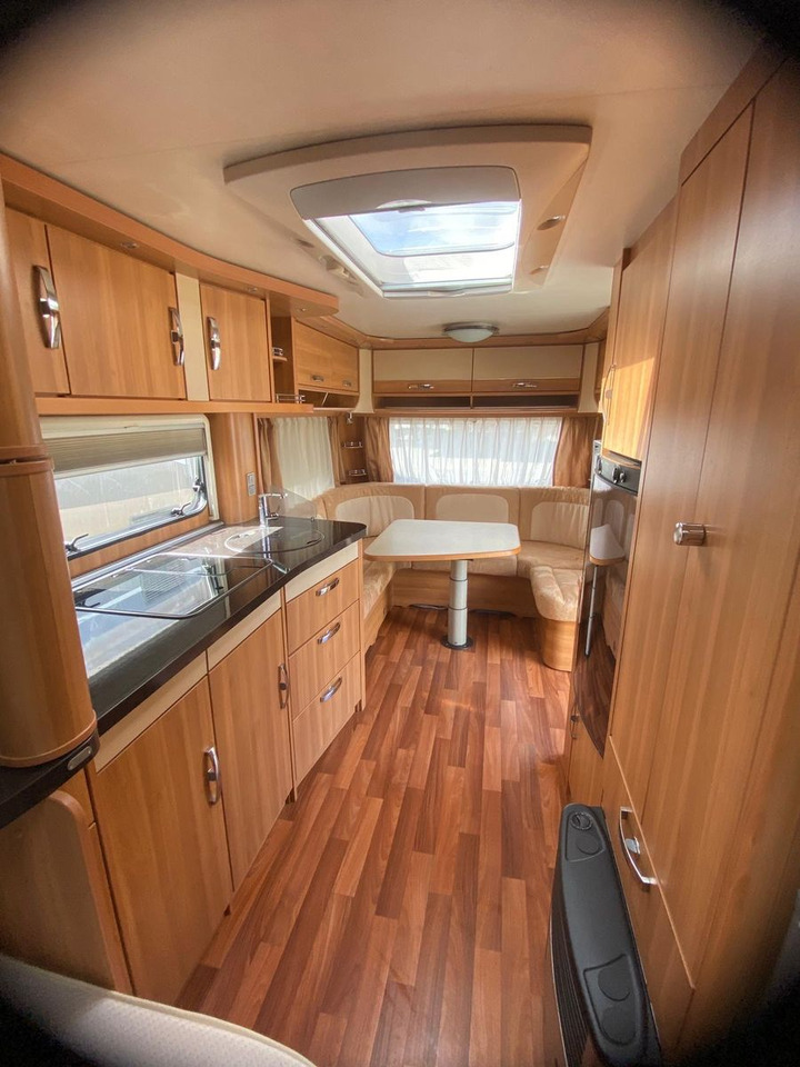HYMER / ERIBA / HYMERCAR Nova HN 545 Mover/Markise - Caravana: foto 5 HYMER / ERIBA / HYMERCAR Nova HN 545 Mover/Markise - Caravana: foto 5