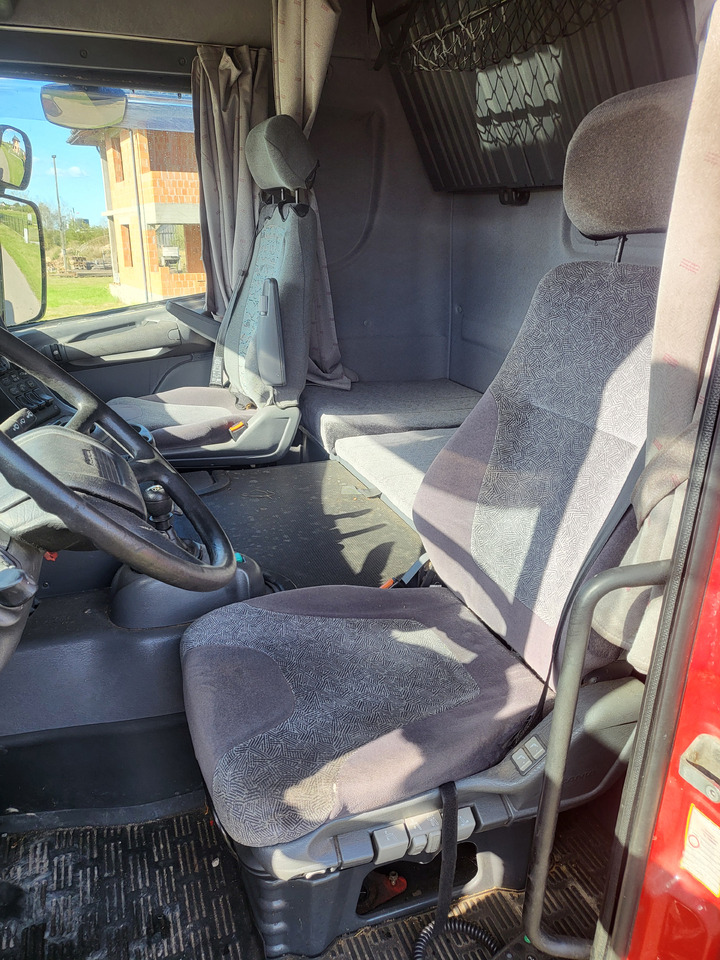 SCANIA 124 - Caminhão chassi: foto 5 SCANIA 124 - Caminhão chassi: foto 5