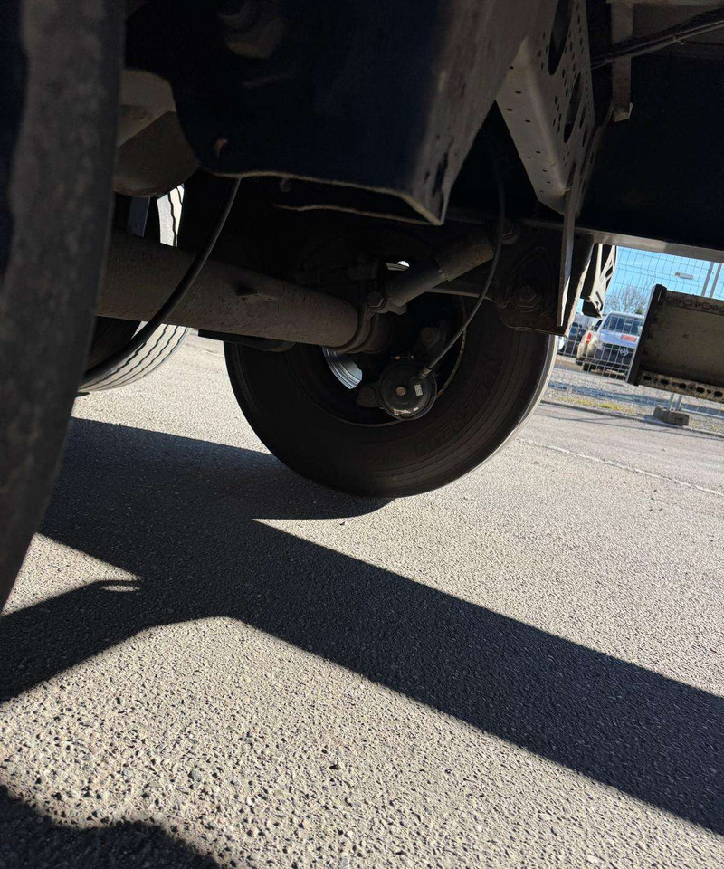 Krone Standart - Semireboque furgão: foto 5 Krone Standart - Semireboque furgão: foto 5