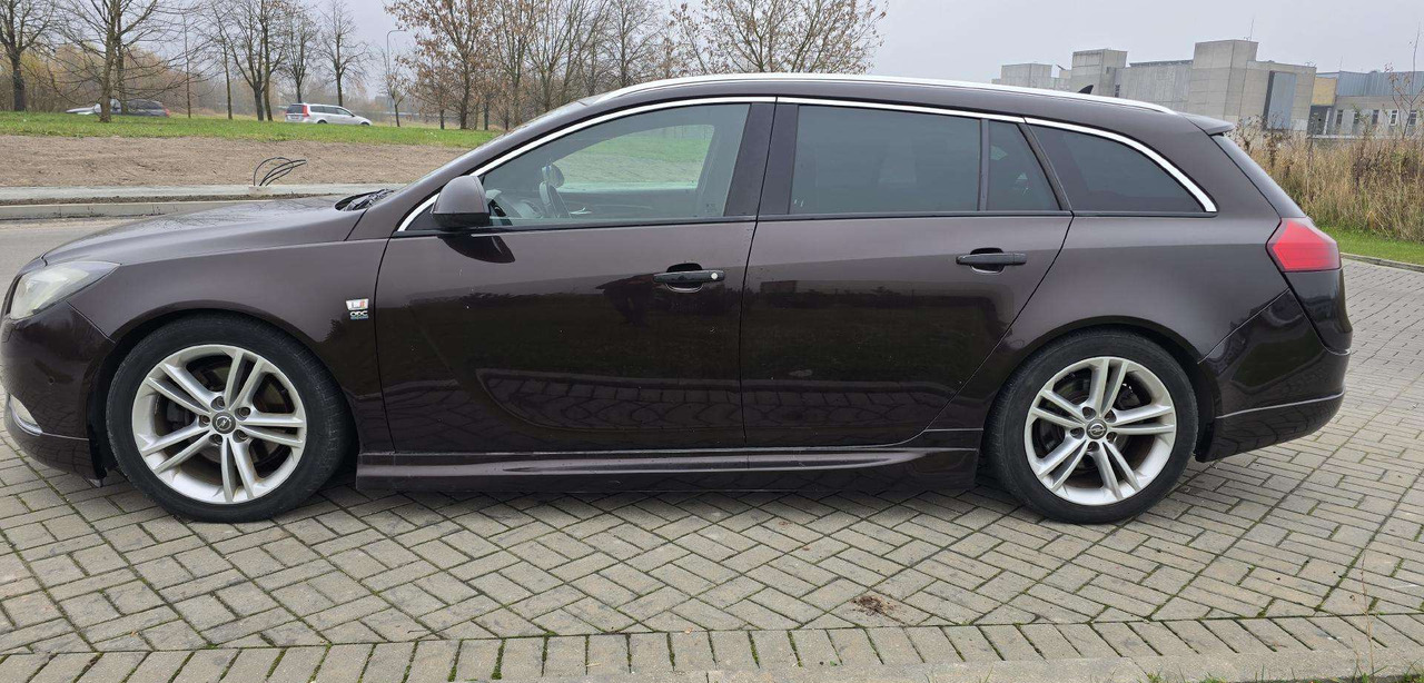 Opel Insignia - Carro perua: foto 3 Opel Insignia - Carro perua: foto 3