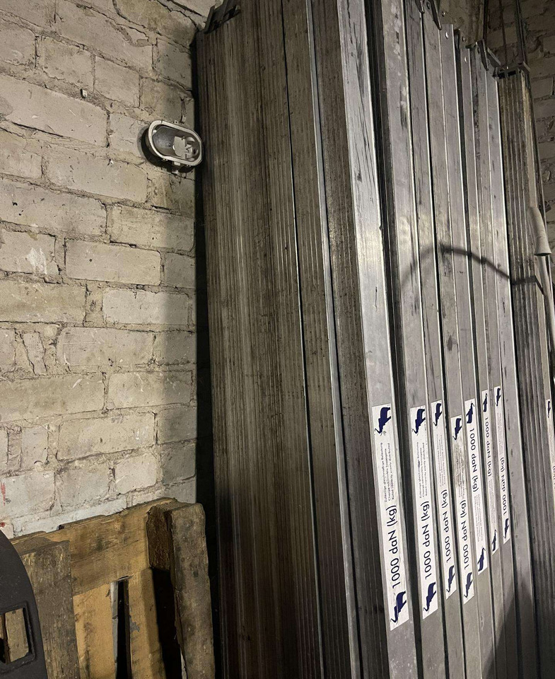 Schmitz SKO - Carroceria e exterior de Reboque: foto 2 Schmitz SKO - Carroceria e exterior de Reboque: foto 2