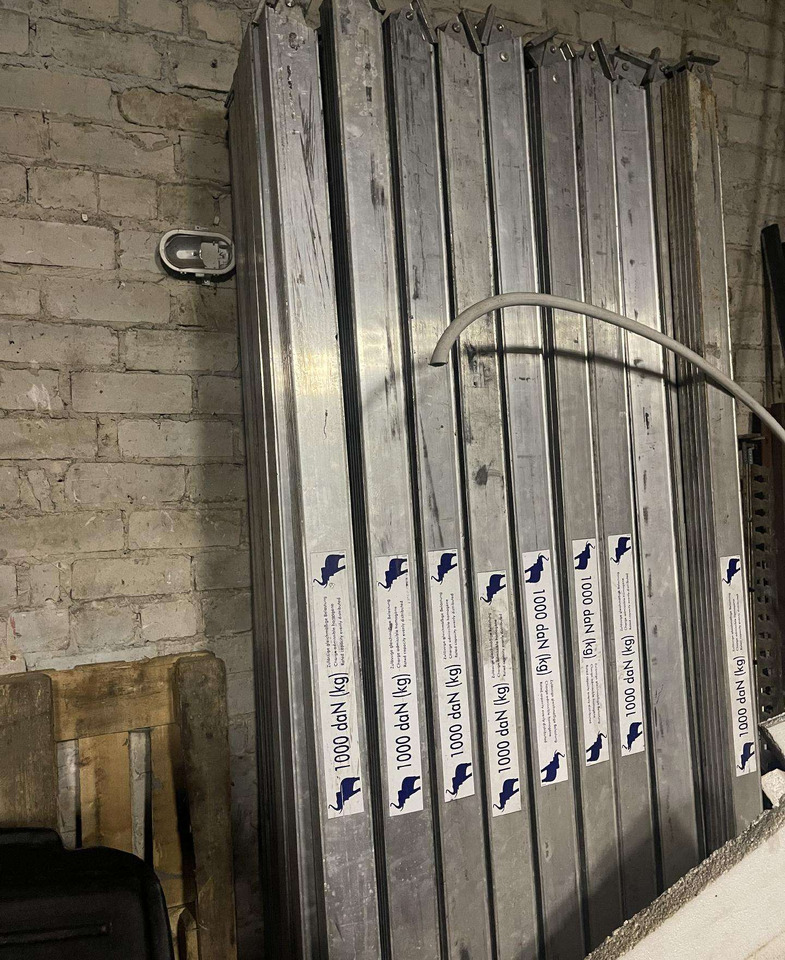 Schmitz SKO - Carroceria e exterior de Reboque: foto 3 Schmitz SKO - Carroceria e exterior de Reboque: foto 3